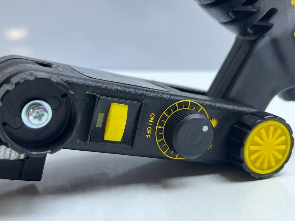 Dedolight DLOBML Ledzilla Mini LED Daylight On-Camera Light