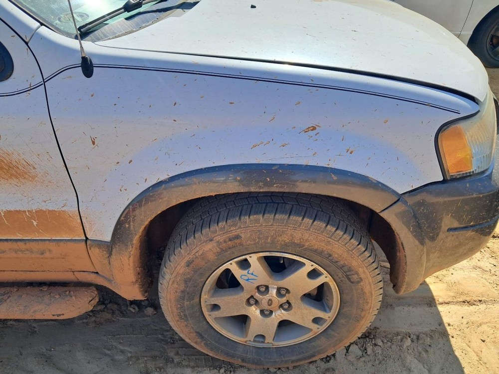 Console Front Floor Fits 03-04 ESCAPE 5024713