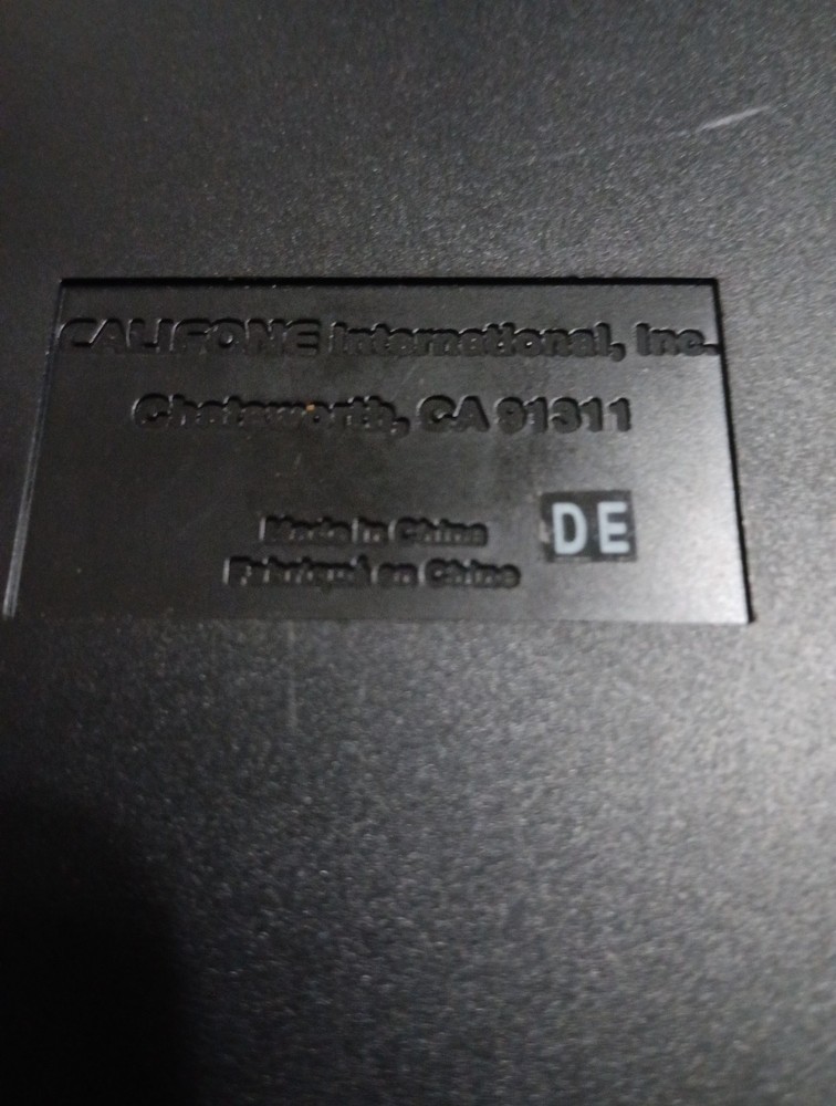 Demco 10 Output Headphone Splitter -BB