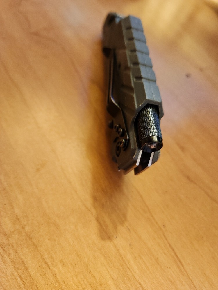 Outdoor Black Folding Knife With Window Breaker