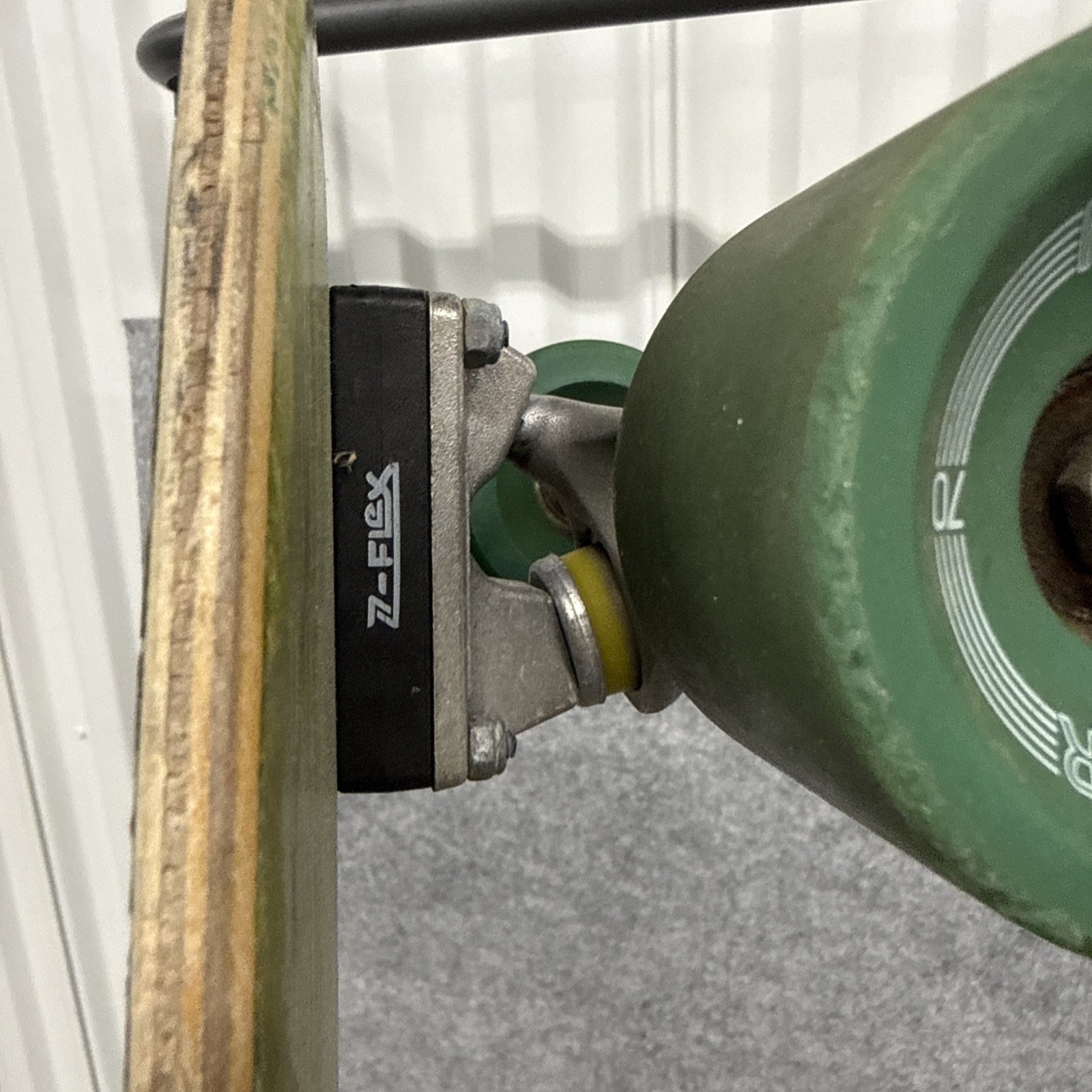 Z-Flex Street Rocket Old School Canadian Maple Carver Skateboard Vintage Mercer