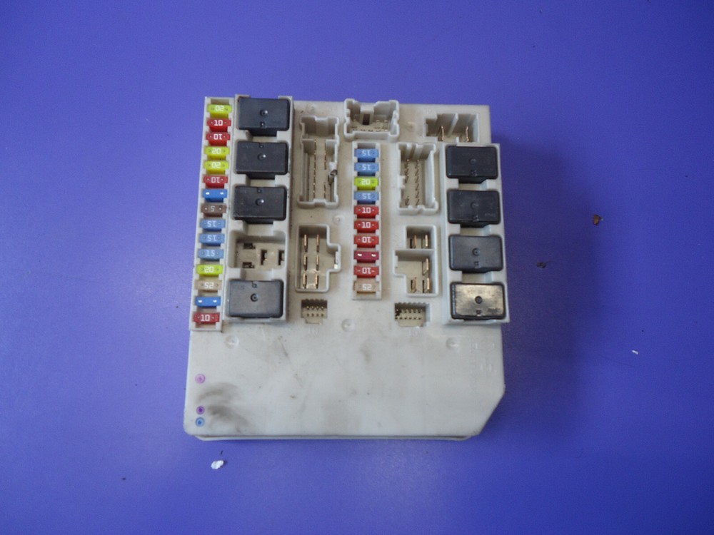 RENAULT MODUS, CLIO MK3 FUSE BOX UNIT MODULE GENUINE 356231D