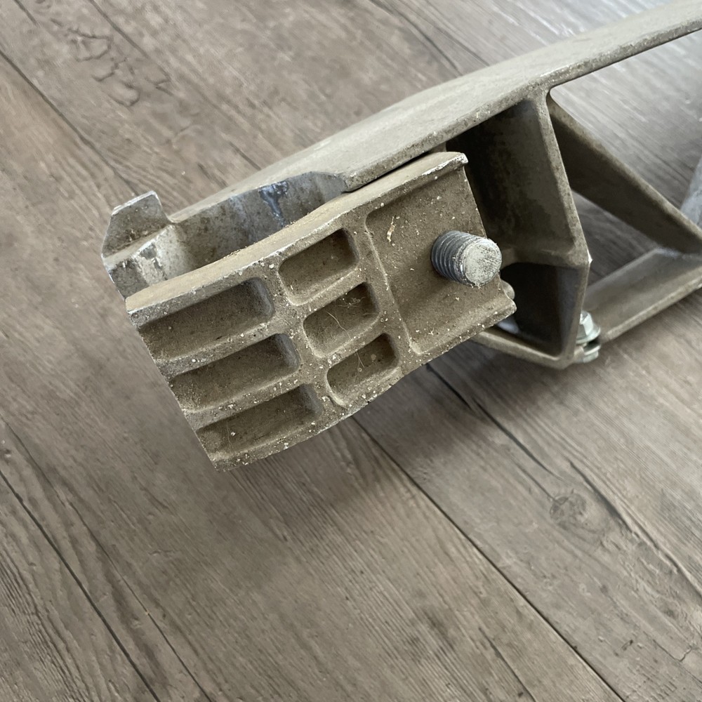 Performax S/T Sander Carrier Bracket Used.