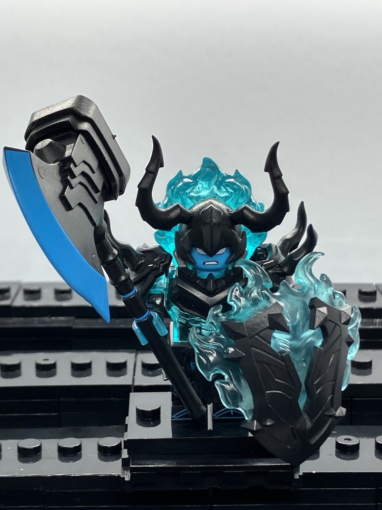 Iron Solo Leveling Custom Mini Figure