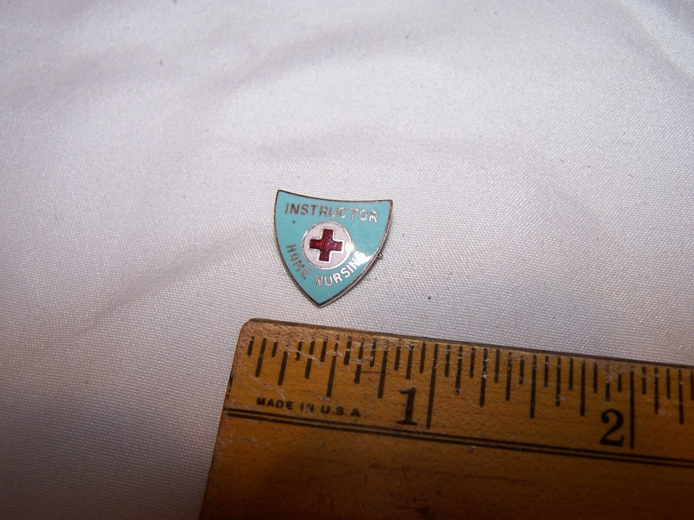 Vintage RED CROSS Pin INSTRUCTOR HOME NURSING