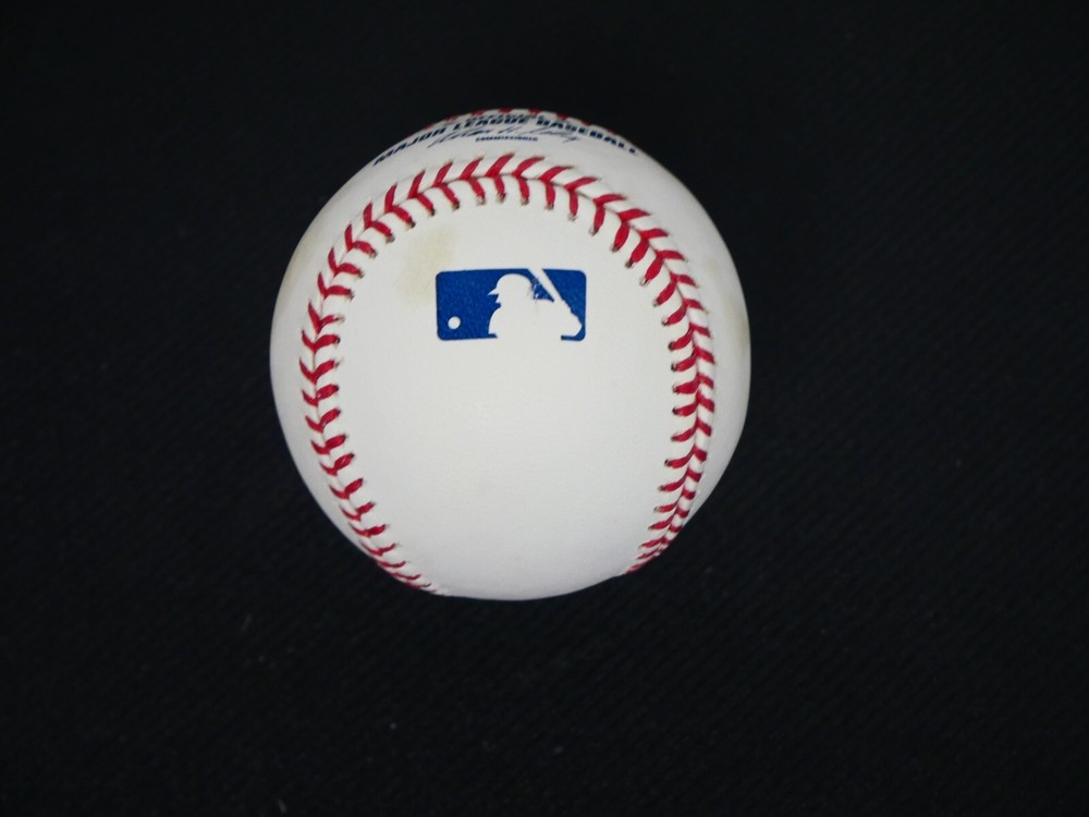 GEORGE KELL SIGNED OMLB BASEBALL WITH TWO INSCRIPTIONS - PSA COA