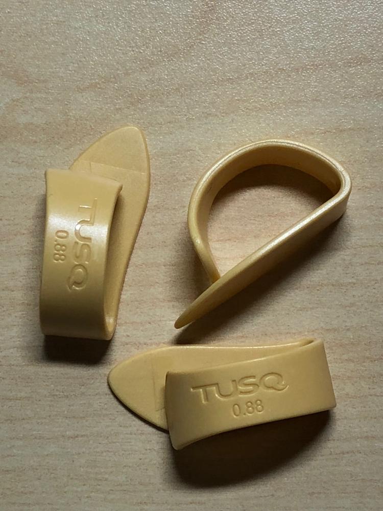 Tusq Thumb Picks by Graph Tech - Warm 1.40mm - 3 Pack