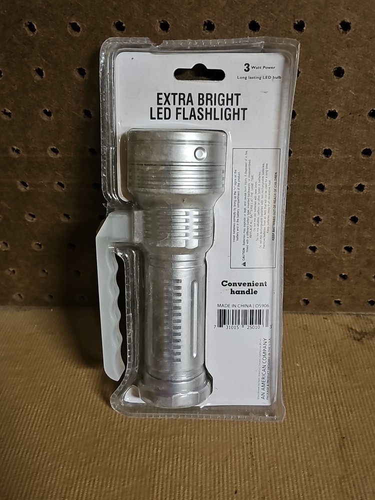 Extra Bright Three Mode LED Flashlight with Handle High/Low/Strobe W/Batteries