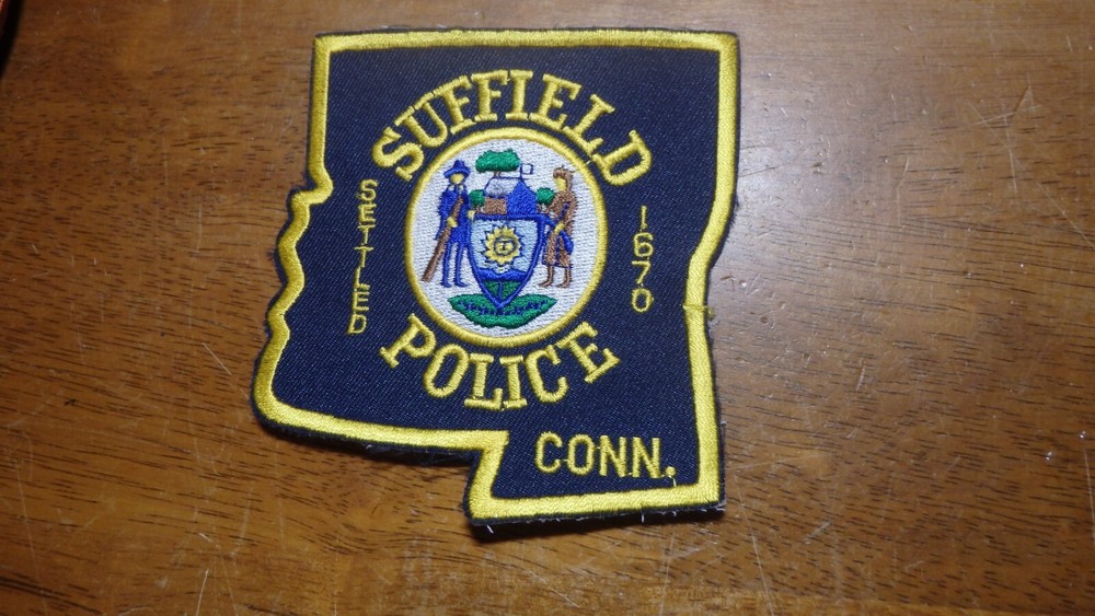 SUFFIELD CONNECTICUT POLICE DEPARTMENT  PATCH BX V 20