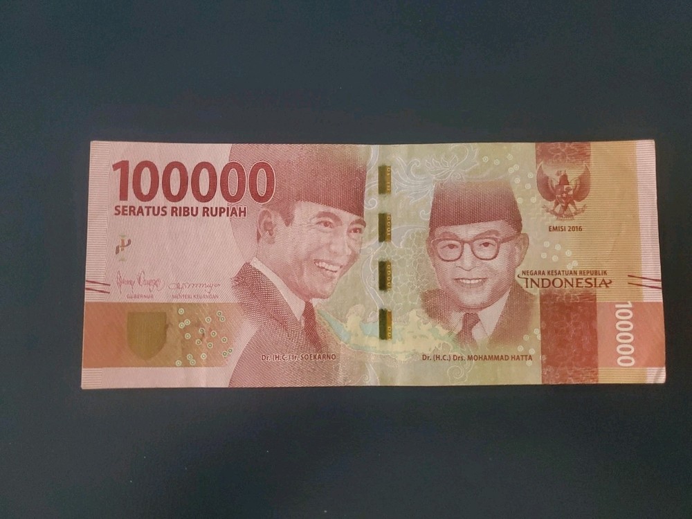 100,000 INDONESIA RUPIAH 2016, Circulated