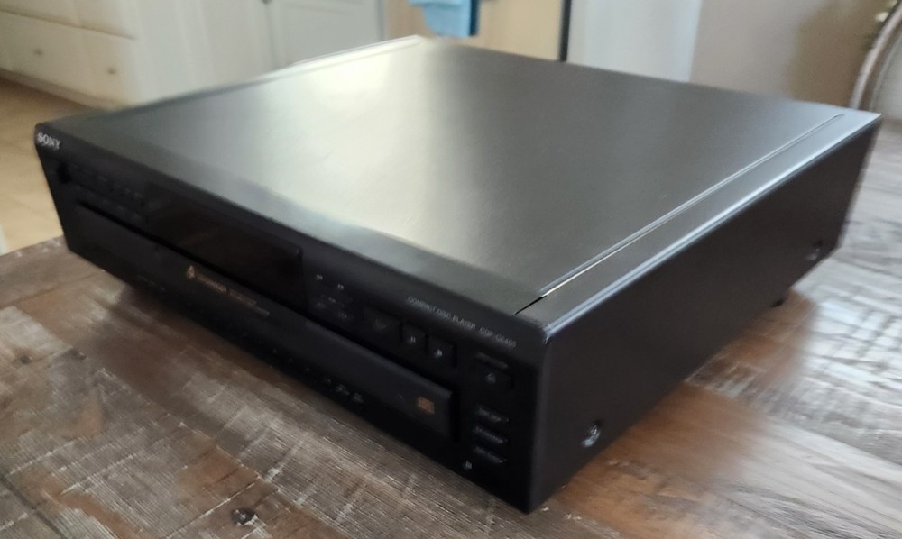 Sony CD Player CDP-CE405 Five Disc Changer - Needs service - Perfect for flipper