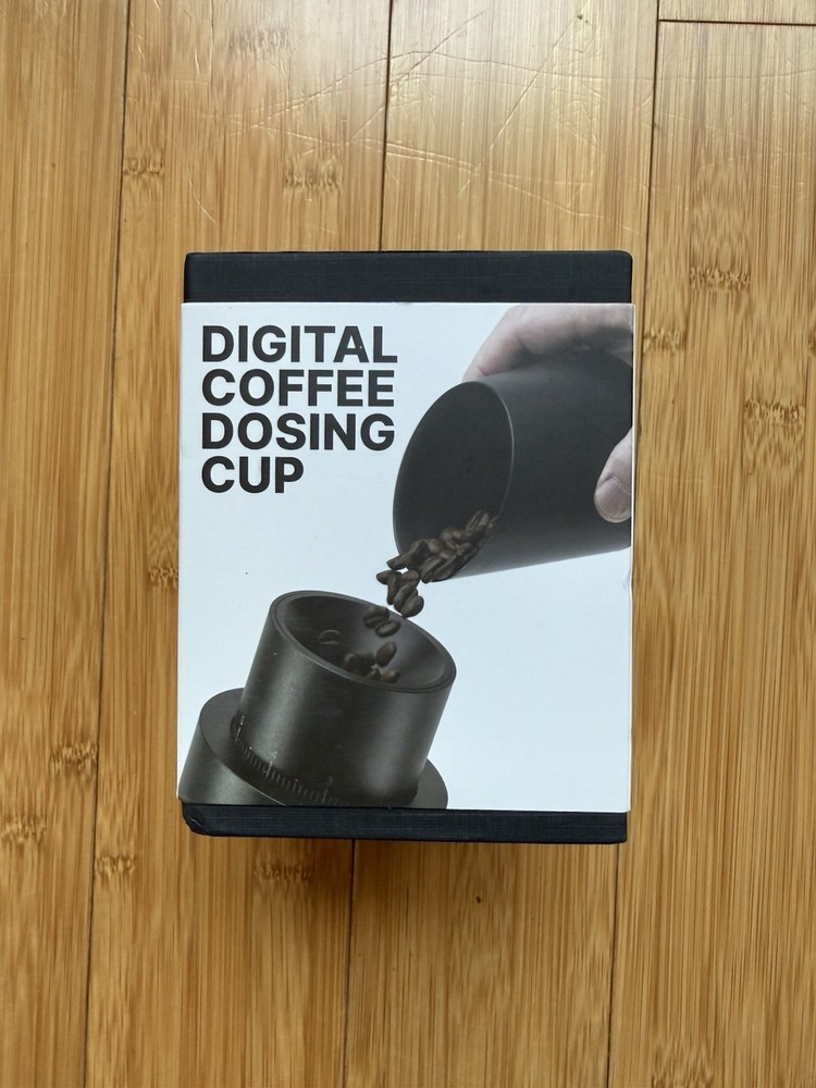 Subminimal Subscale NIB Digital Dosing Cup with LED Display – Sleek & Precise