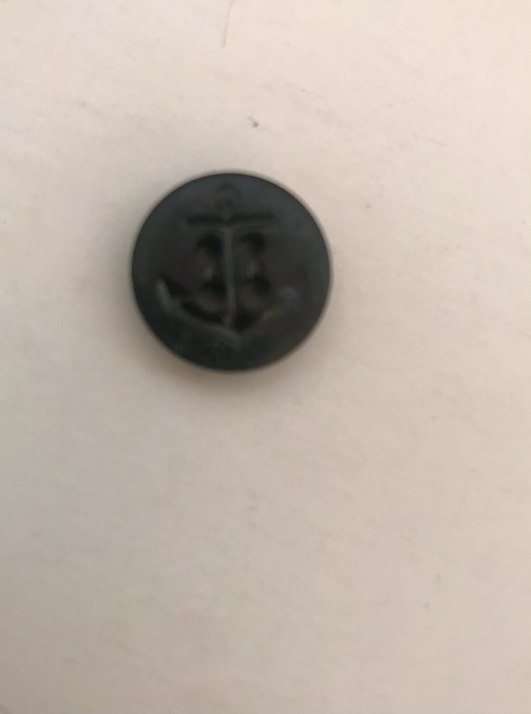8 NAVY MIDDY CUFF BUTTONS W/ANCHORS