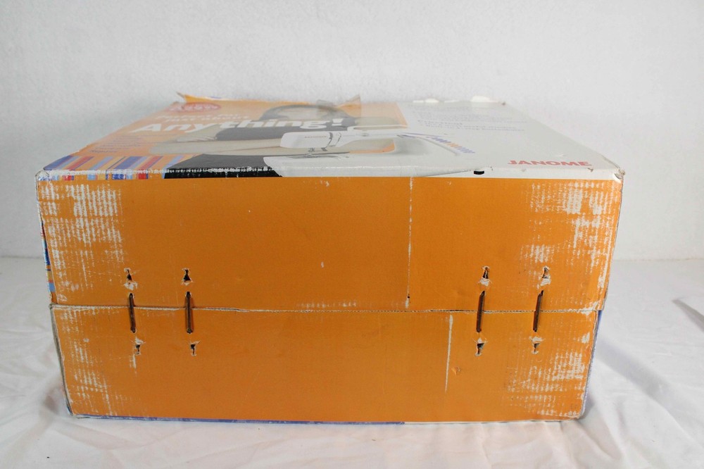 Janome HF107 Sewing Machine Compact Lightweight