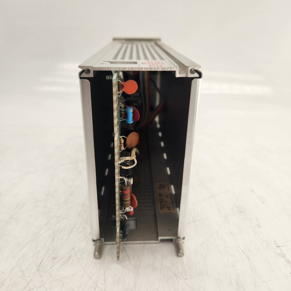 Tektronix DC 504 Counter/Timer | Powers On