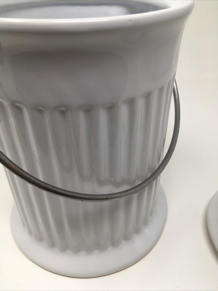 Norpro Ceramic Compost Crock & Lid - White 4 Qt. Earthenware Bin