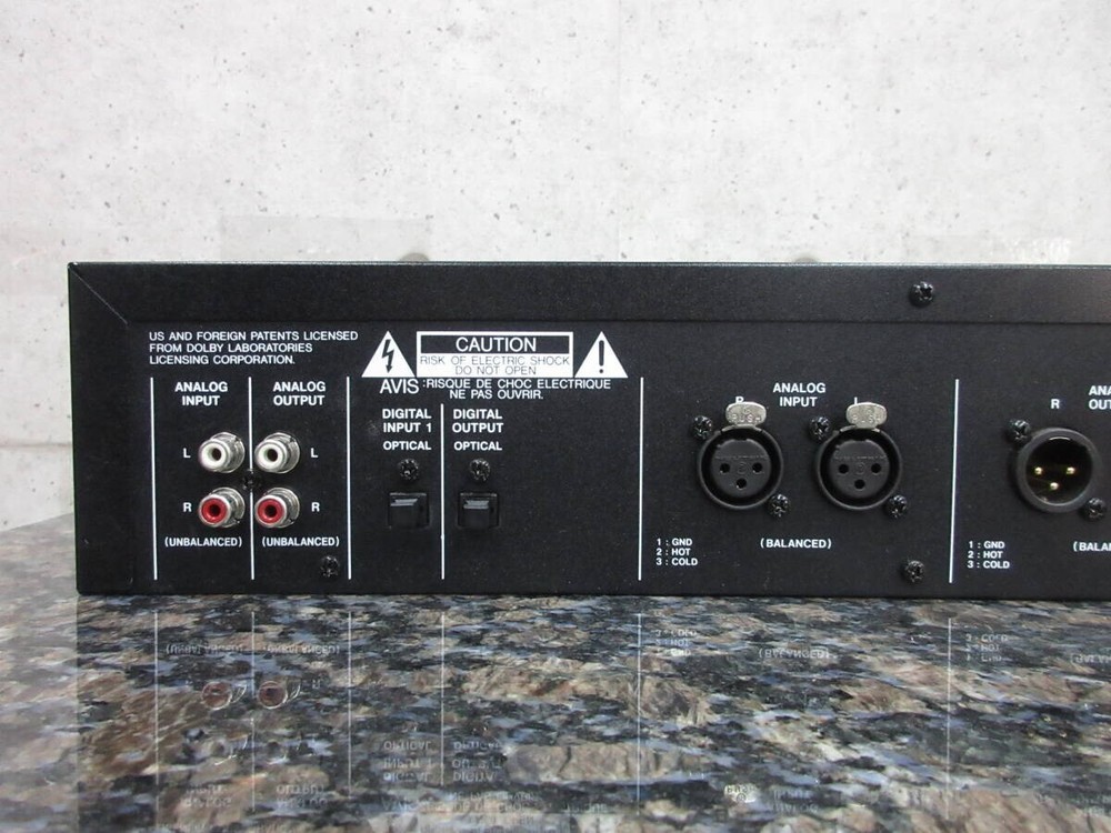 TASCAM MD-350 MINI DISC PLAYER / RECORDER MD DECK Remote controller USED AC100V