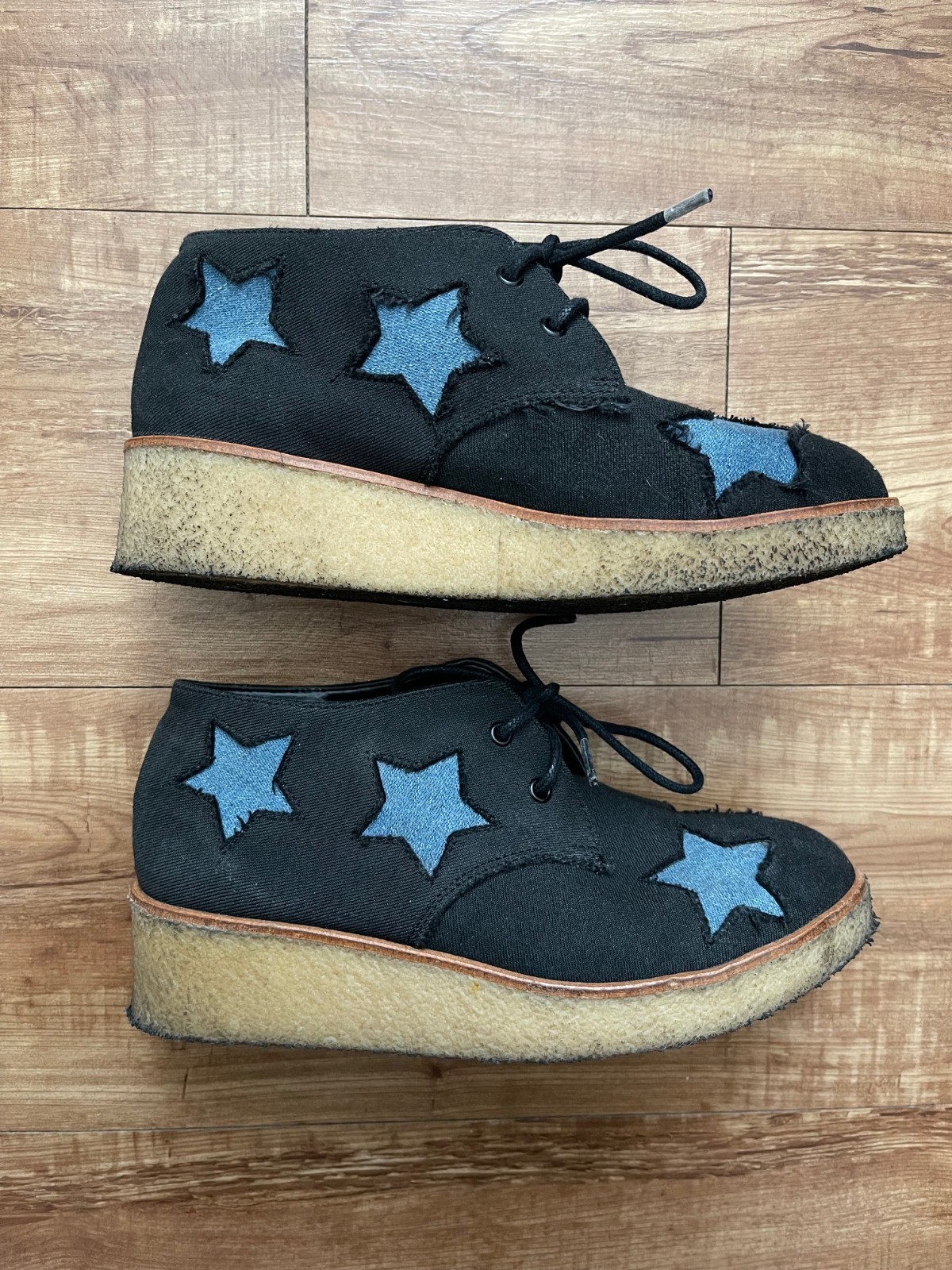 Stella McCartney Kids Black and Blue Canvas Star Lace Up Boots Size 32