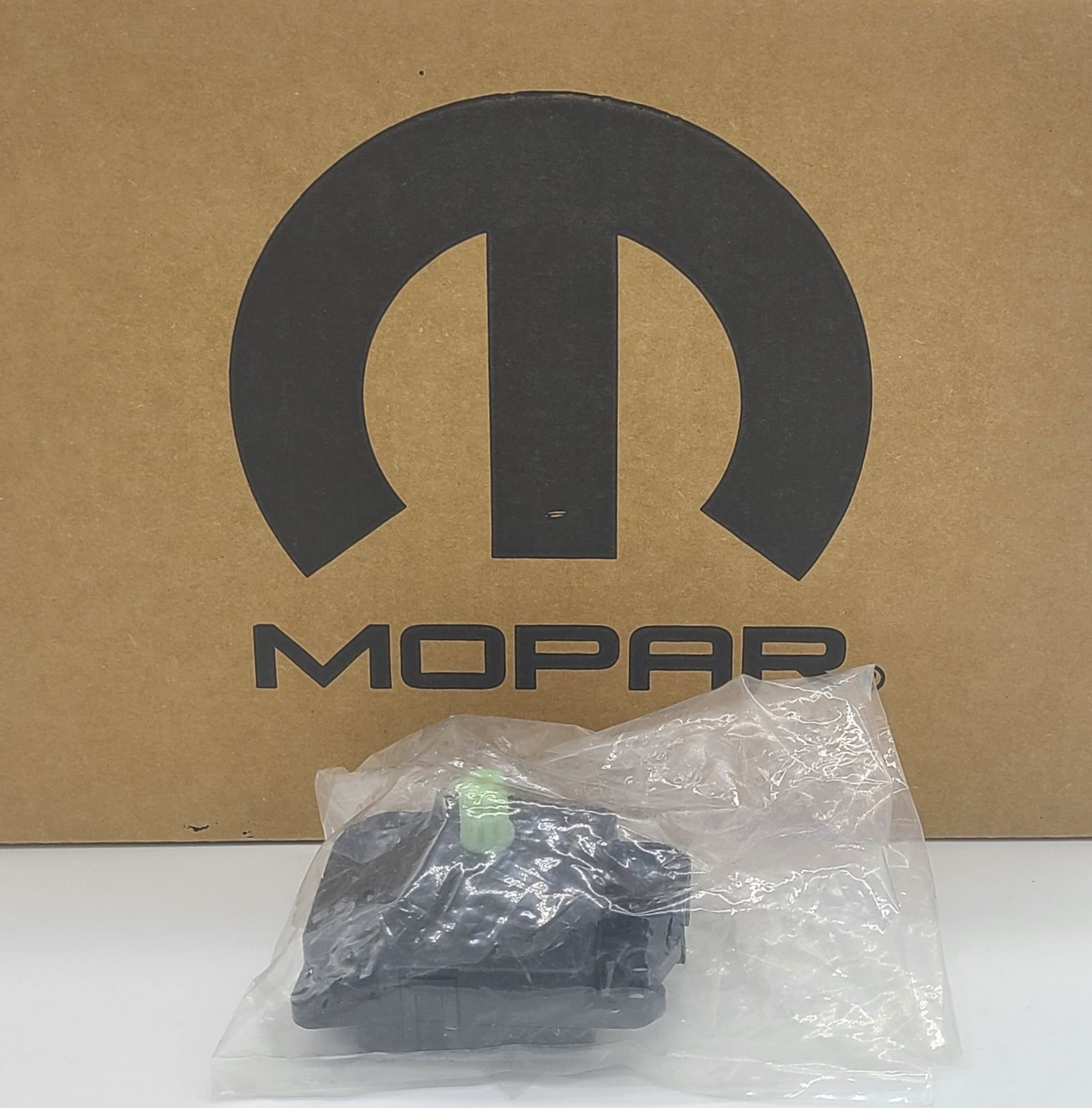 Genuine OEM Mopar Dodge Chrysler 68299450AA HVAC Blend Actuator