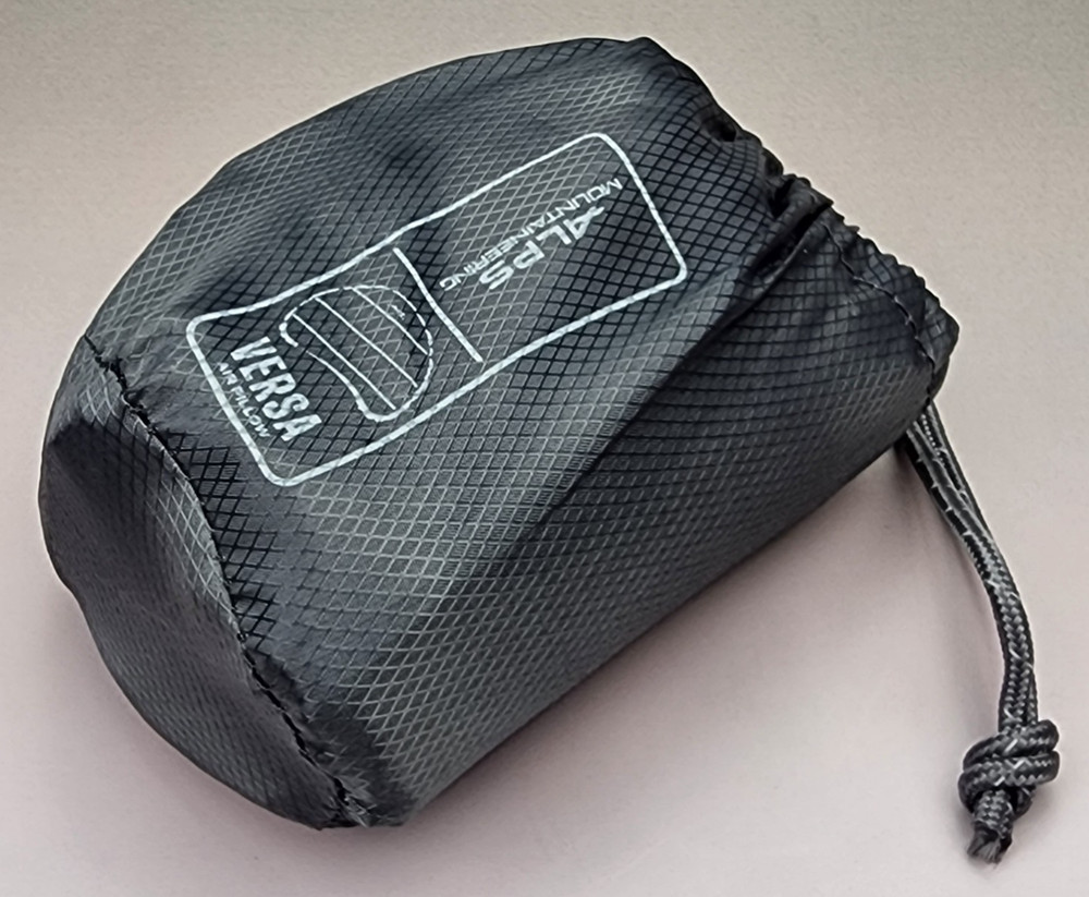 ALPS Mountaineering Gray/Grey Versa Foldable Air Pillow - Complete