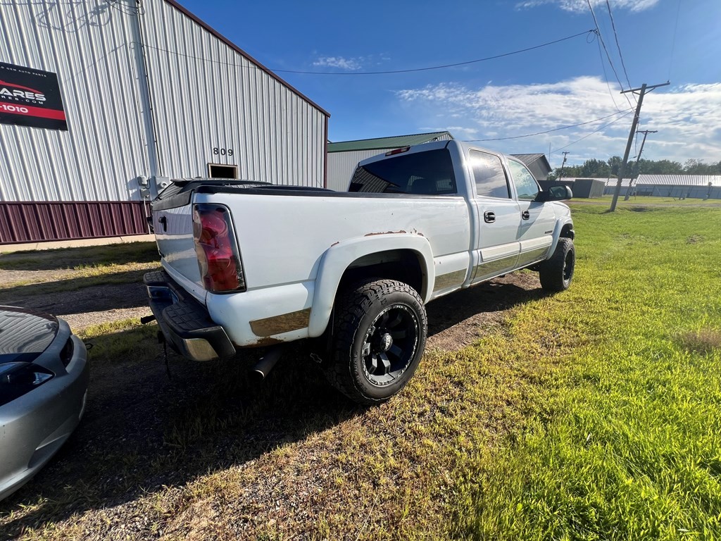 2005 Chevy Silverado 2500 2500HD CD Player AM FM Stereo Radio OEM