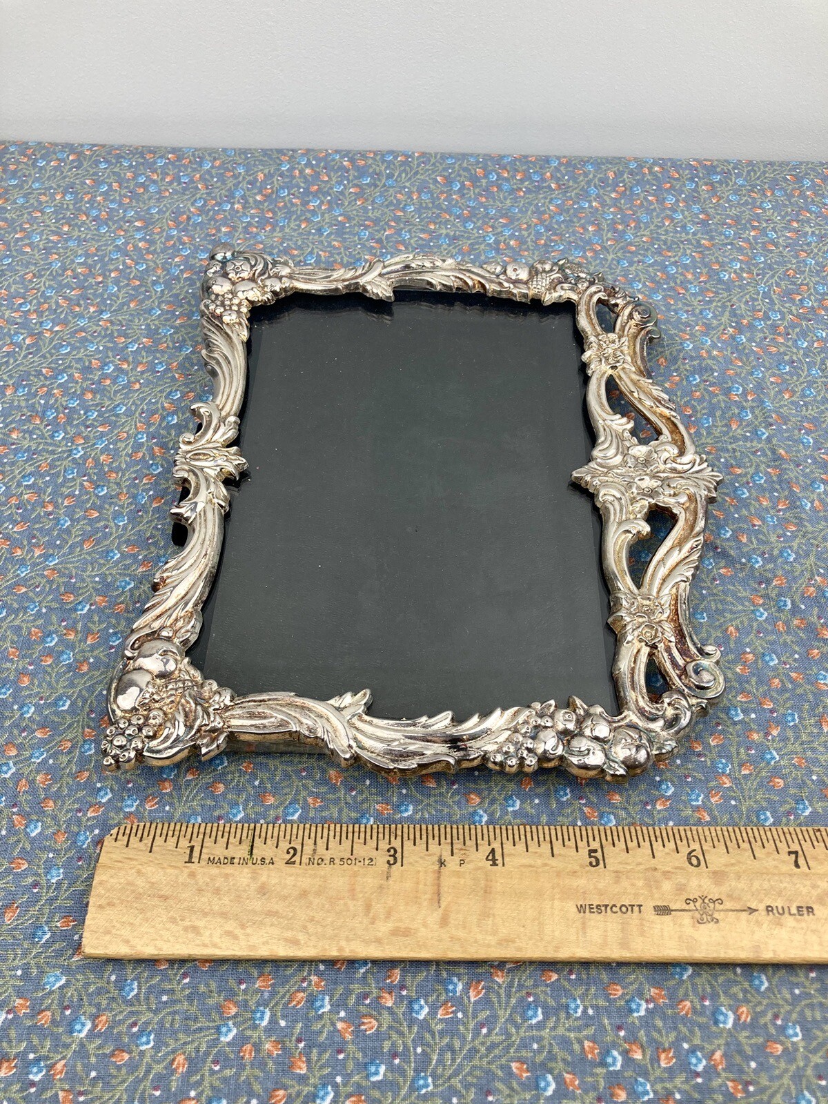 Antique Vintage Fruit Flower Art Nouveau Reed & Barton Silver Plated Photo Frame