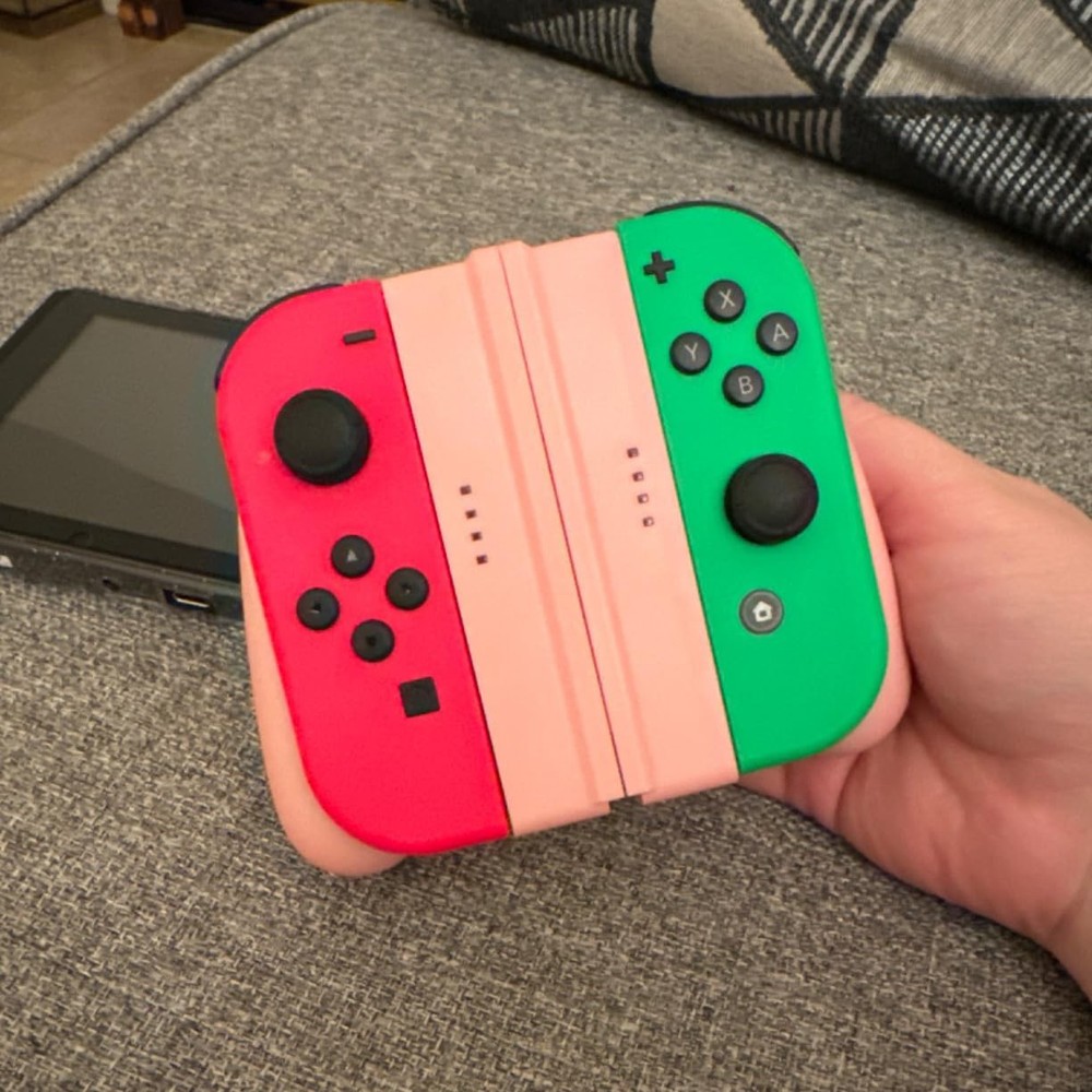 1pcs Pink Two-in-one Grip Comfort Controller Extend Holder For Switch Joy Con