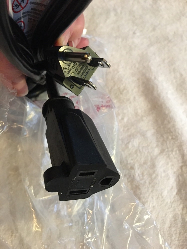 Monoprice (5299) 6 ft Power Cable