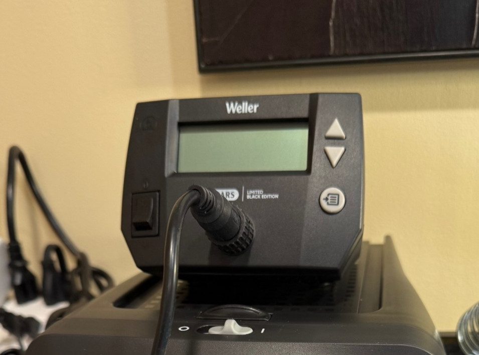 Weller WE1010 BLACK Limited Black Edition Soldering Station Kit - USA Stock