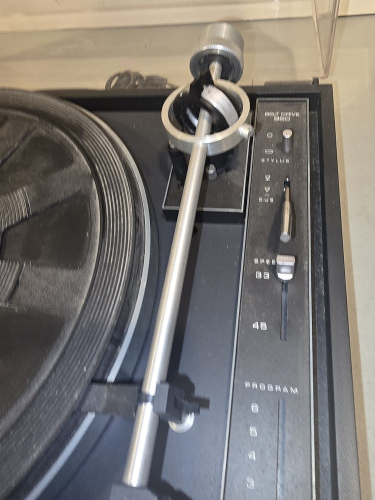 BIC 960 Belt Drive Multiple Play Manual Turntable Good Condition Doesn't Spin