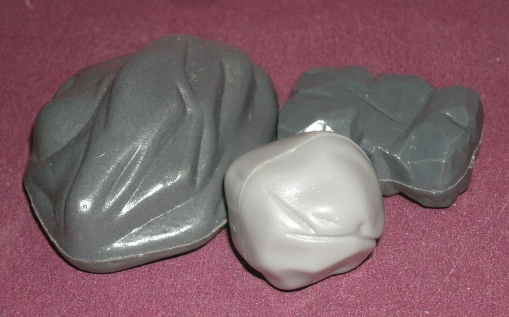 Three 1/18 - 1/87 Scale Scenery Boulder Rocks (3) Model Diorama Accessories