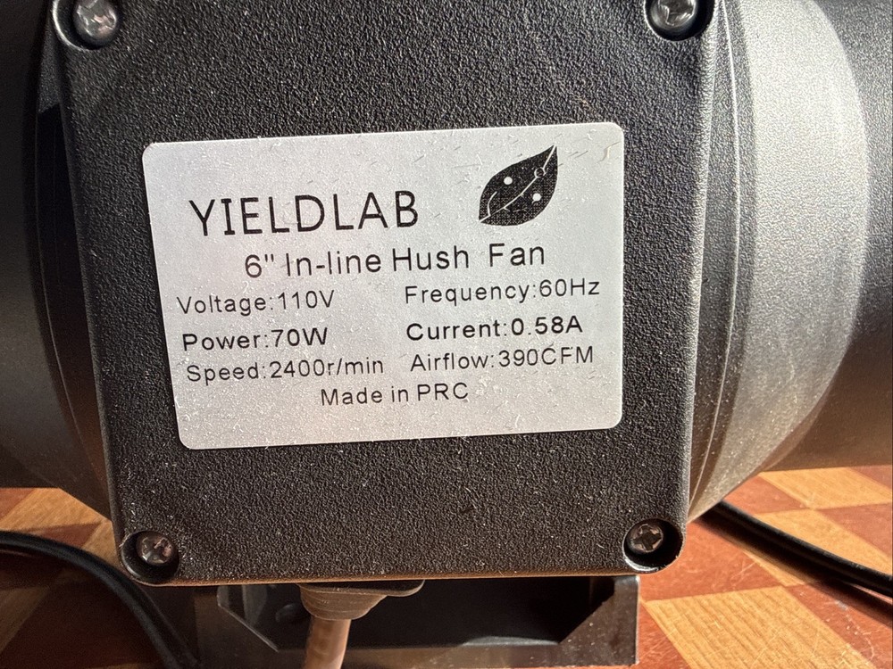 Yield Lab 6 Inch Pro Series Fan with Speed Controller- 390 CFM Used
