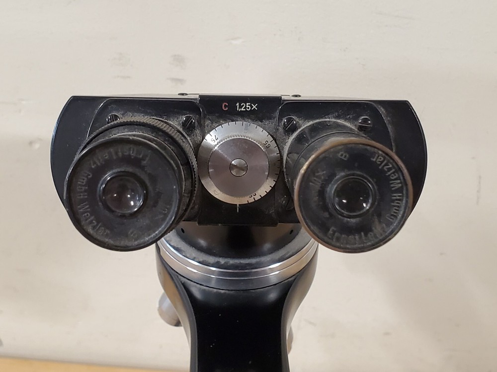 Ernst Leitz Wetzlar Microscope Germany