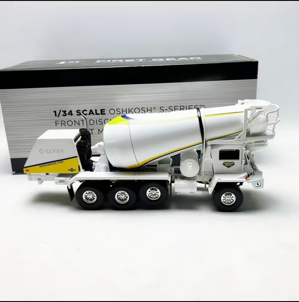 First Gear 1:34 Oshkosh 10-4249 Concrete Mixer Model