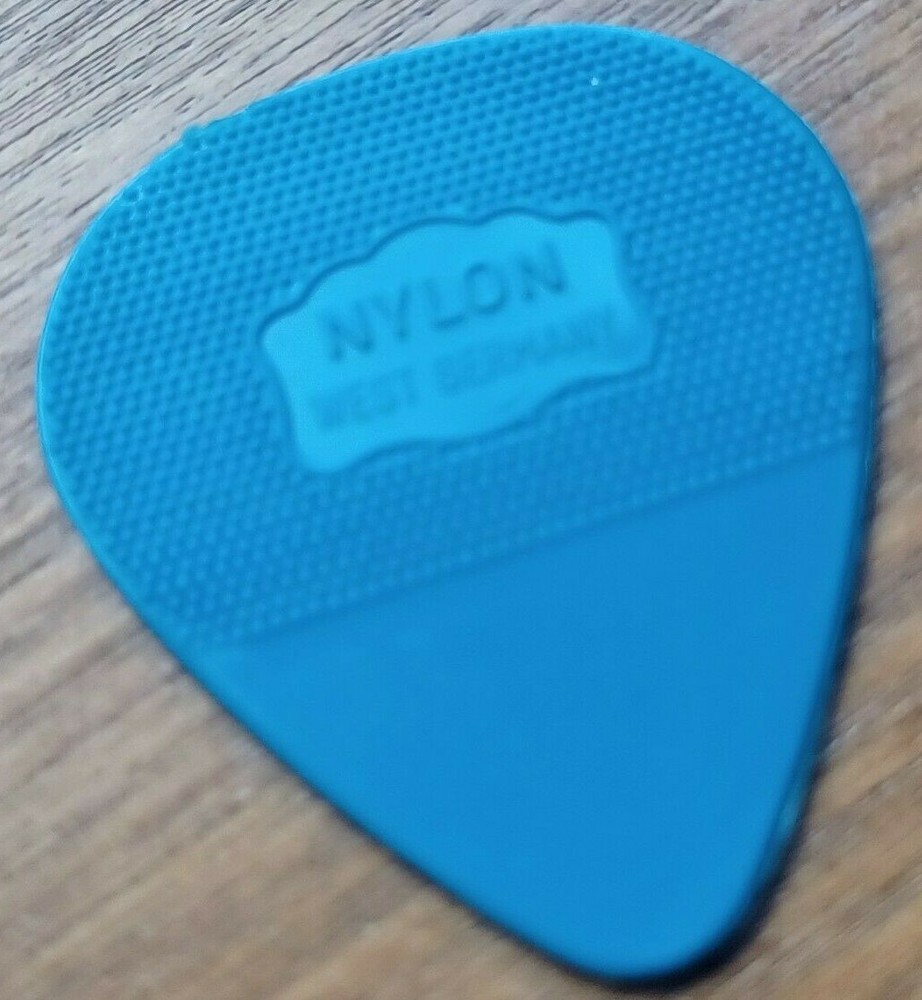 Herdim Guitar picks 12 picks in pack