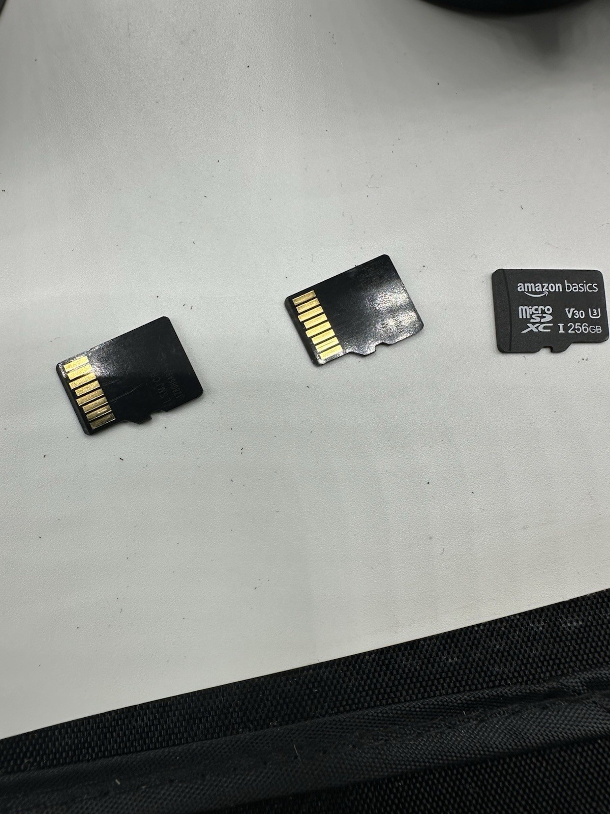 Emeet Streamcam One Set Three Cameras Mics SD Cards Tripod Cases