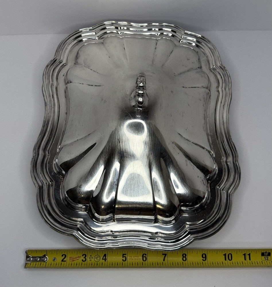 silver plated serving dish w/ lid curved edges and ornate handle Gorham Heritage