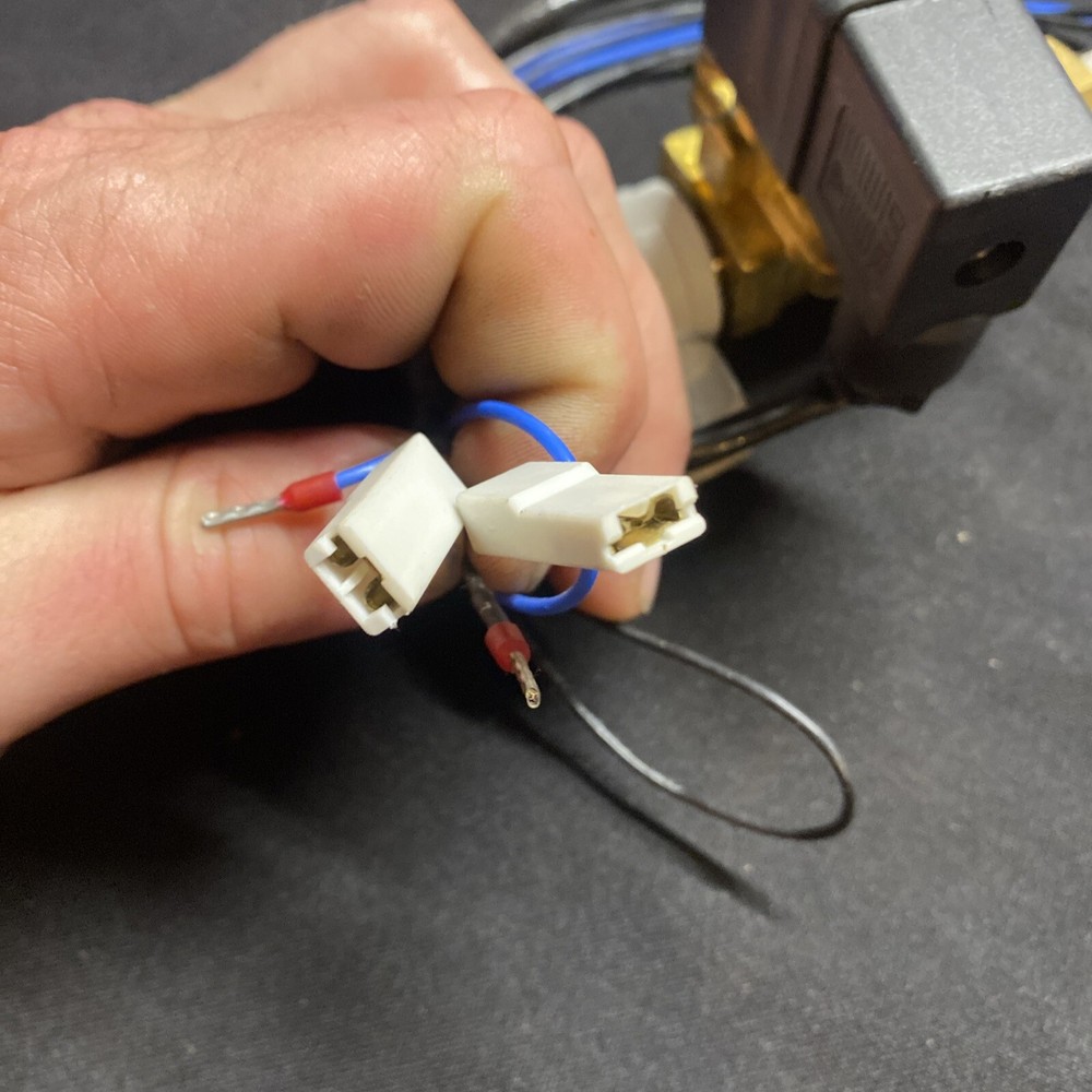 Valco Melton Solenoid Valve FOR BOX SEALING DISTRIBUTOR