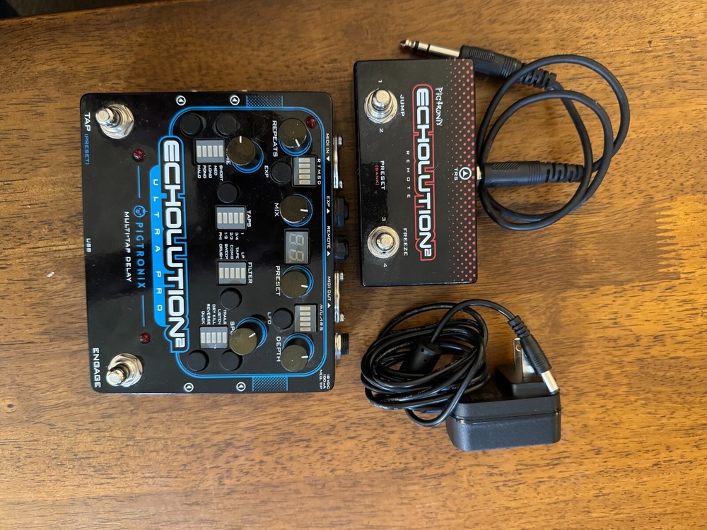Pigtronix Echolution2 Ultra Pro Multi-Tap Delay Guitar Effect Pedal & Remote