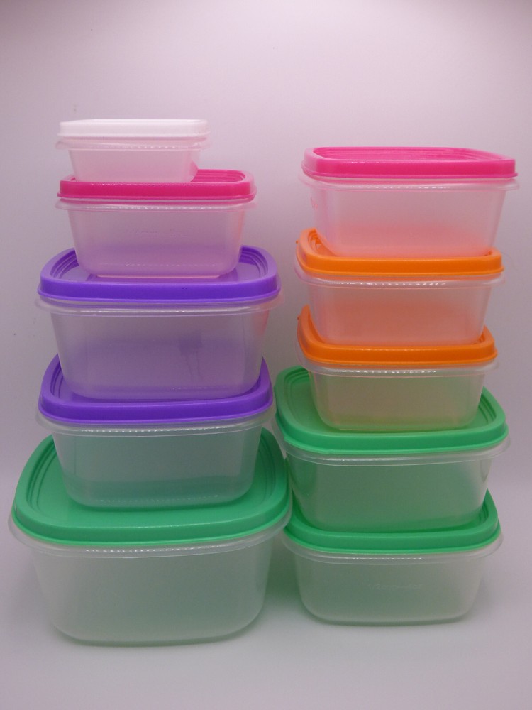 Micro Storage Containers / Measuring Cups - Plastic - Set of 10