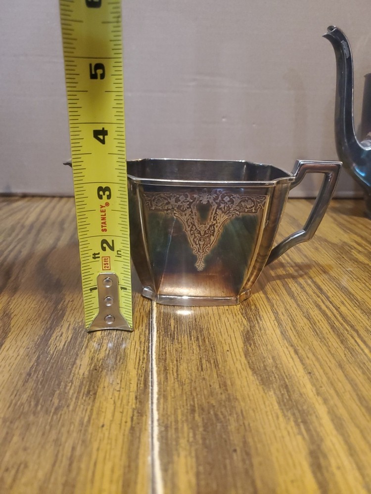 1847 Rogers Bros Tea Set Three-Piece Silver Plate 'Ancestral' Pattern