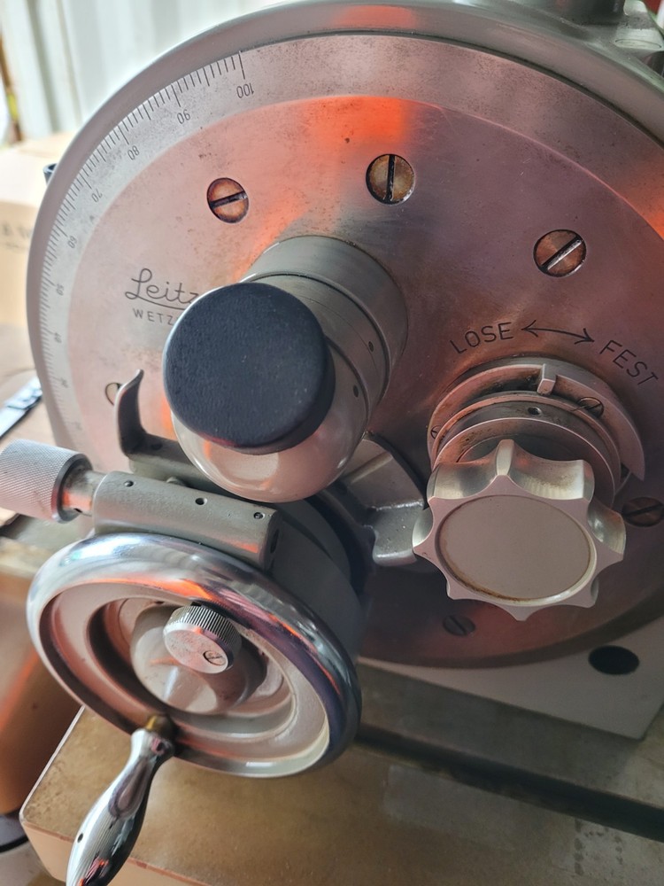 leitz optical dividing head