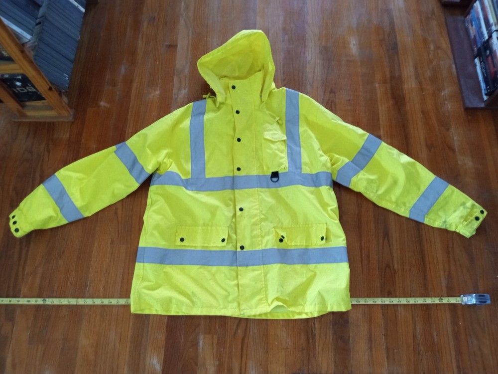 Premium High Visibility Reflective Waterproof Safety Jacket, size large.