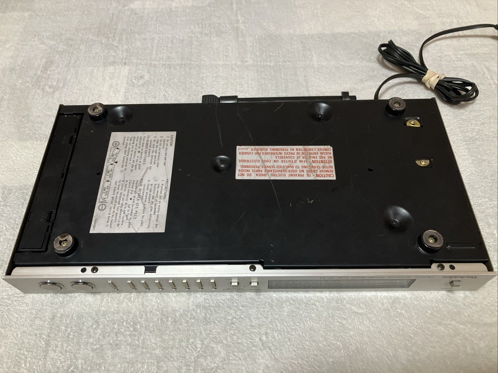 TECHNICS ST-S3 AM/FM TUNER SILVER USED & WORKING.