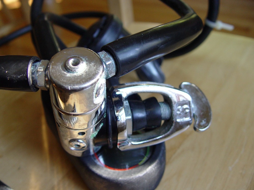 SCUBAPRO with Oceanic Gauges #1