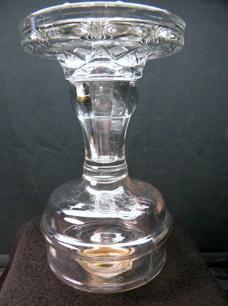 Large EAPG Oil Kerosene Lamp with Star Pattern Stem