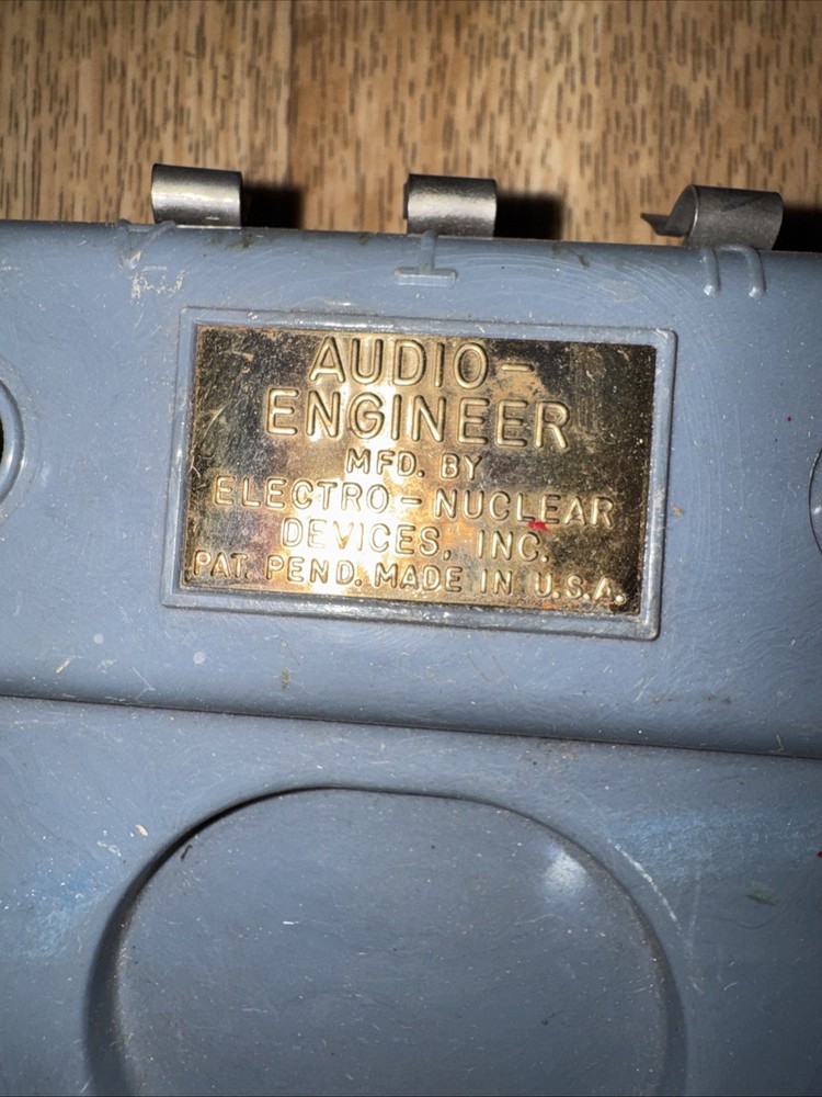 Audio-Engineer Electronic Voice Command for Trains