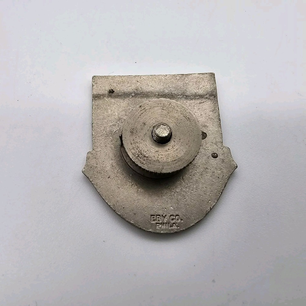 US Army 309th Infantry Regiment Crest Screw Back