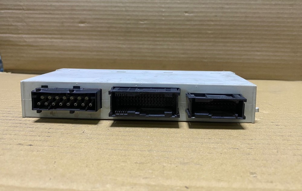 BMW Body Control Module 6944842 E46 M3 and 330i models. GM5 hardware version 2.0