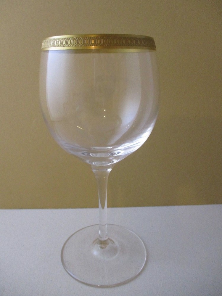 LENOX ROYALE WATER GOBLET- 7" X 2 7/8" -0204J